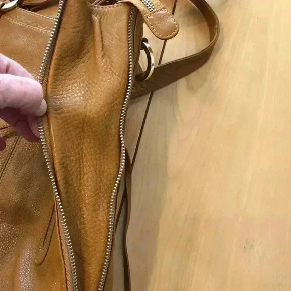 Junior Drake brown leather hobo bag with double straps - Picture 6 of 11